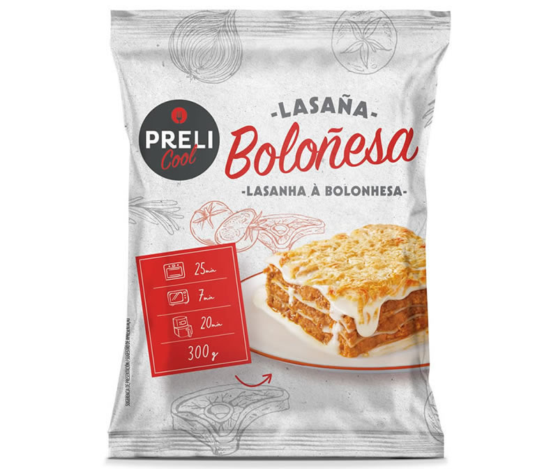Lasaa boloesa con bechamel
